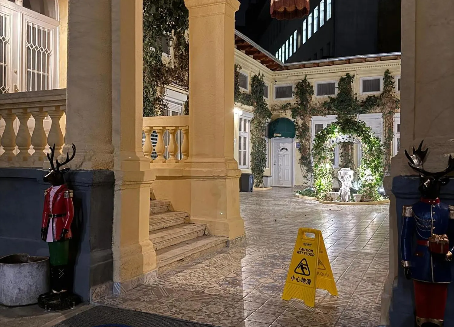 Oasis Inn Budapest Guest house